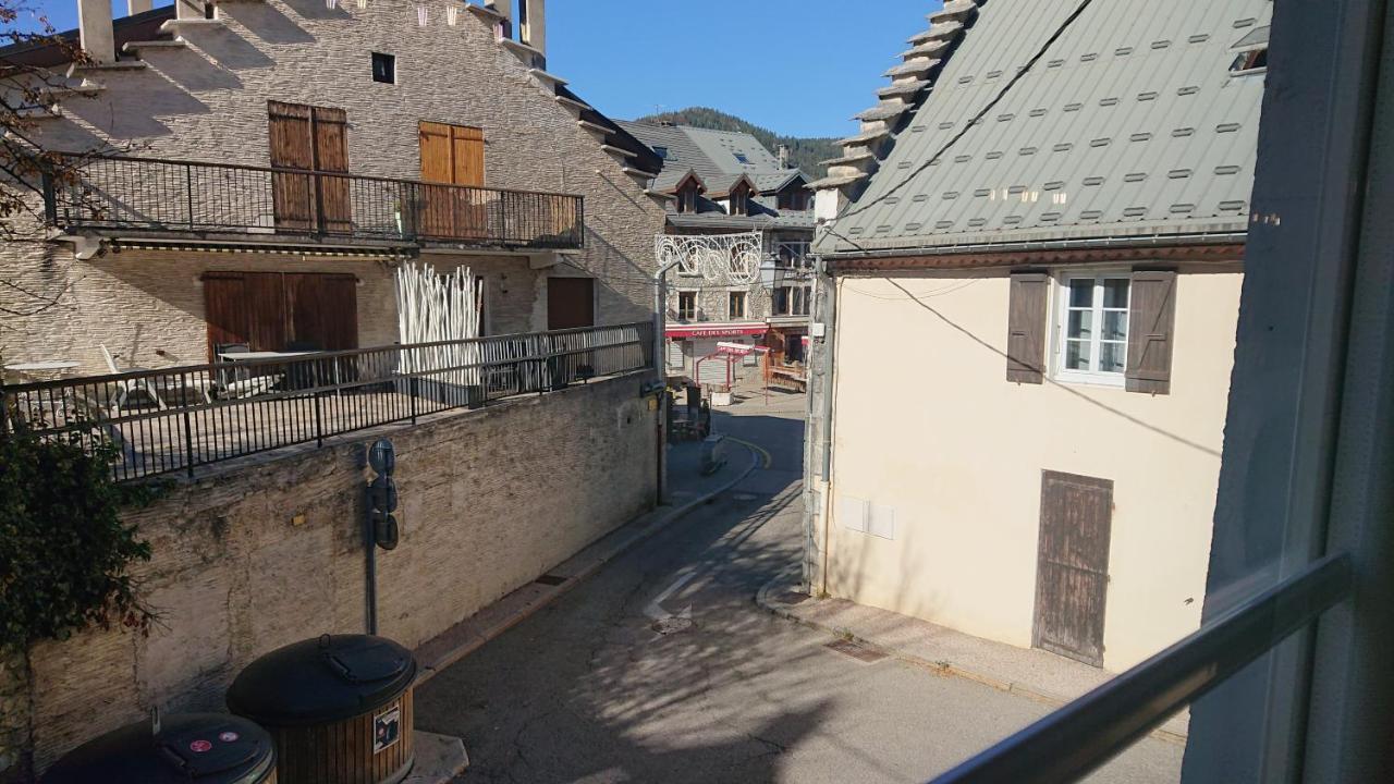 Grande Maison De Ville Renovee,Au Coeur Du Village Villard-de-Lans Eksteriør billede