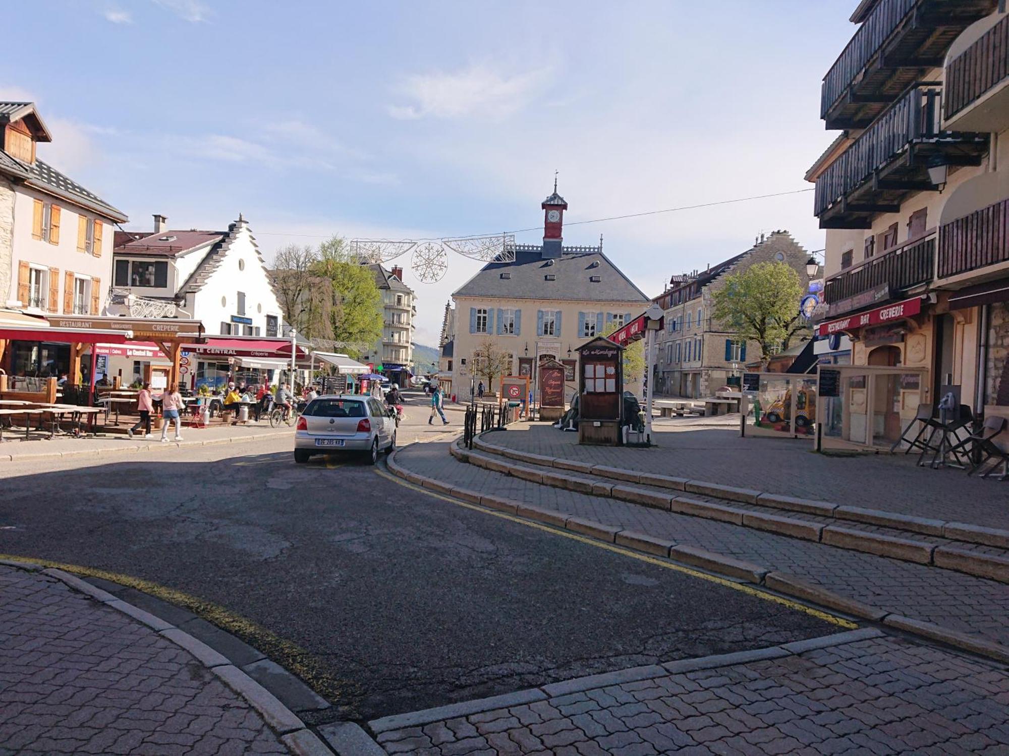 Grande Maison De Ville Renovee,Au Coeur Du Village Villard-de-Lans Eksteriør billede